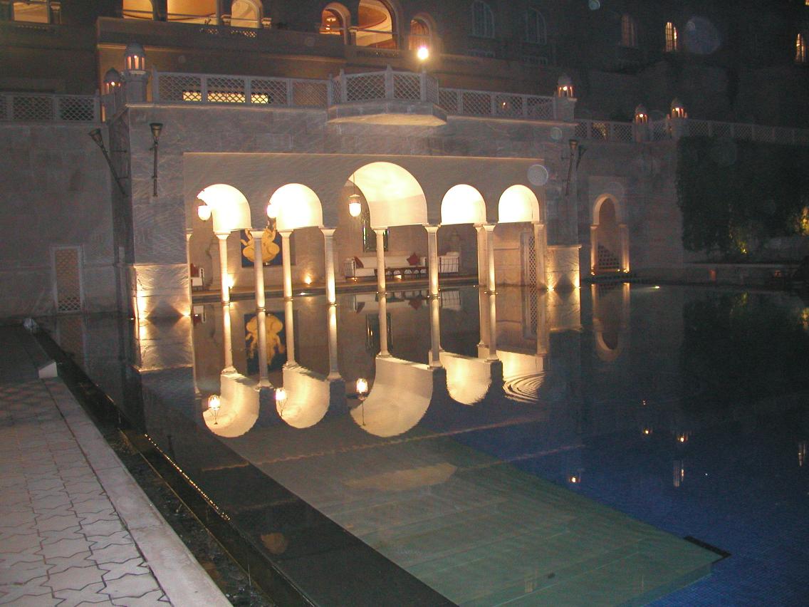 JPEG image - The swimming pool at night. The whole area made us think of Hollywood. Total luxury. ...