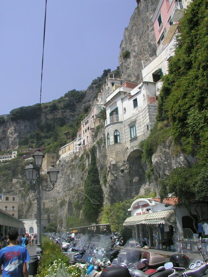 JPEG image - Amalfi : If there is no room to build, you have to be inventive! ...
