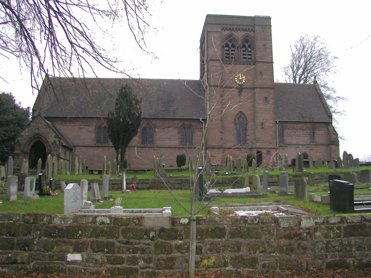 JPEG image - Norley Church: view from the road ...