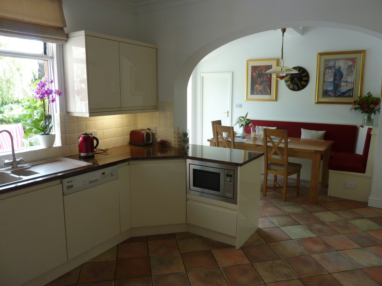 JPEG image - Finished kitchen at last! ...