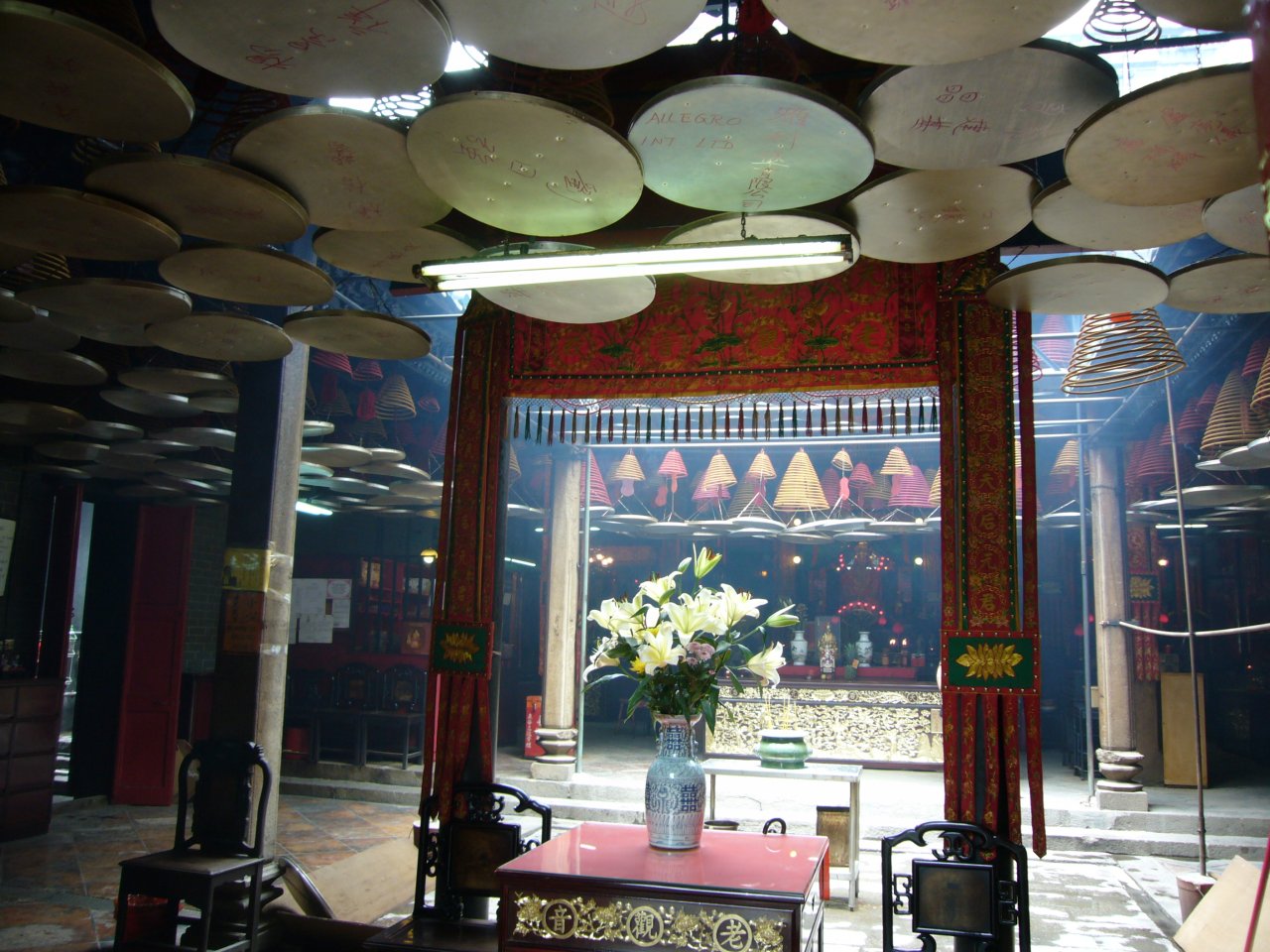 JPEG image - Tin Hau Temple, up Nathan Road, Kowloon ...