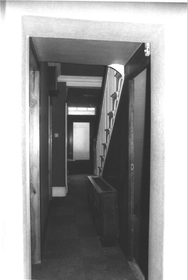 JPEG image - Hallway ...