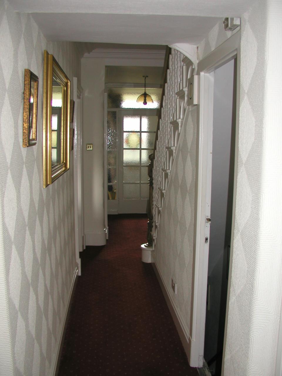 JPEG image - Hallway now ...